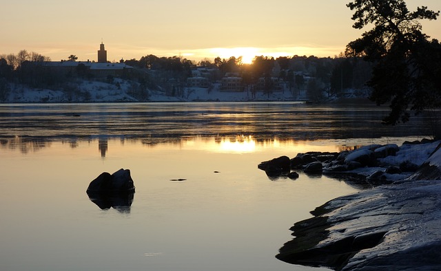 Upptäck Vaxholm – Hållbart båtliv med TJ Boats SRB60